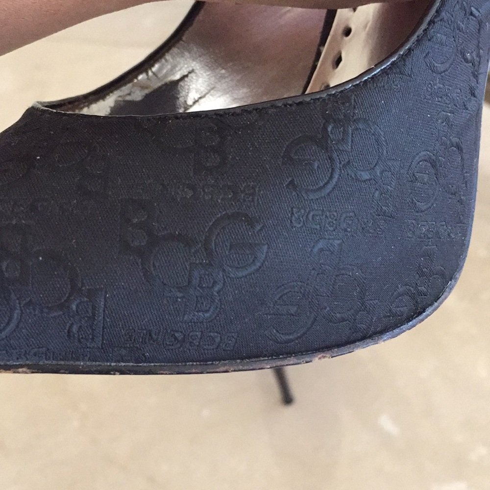 BCBG Black heels - Picture 7 of 8